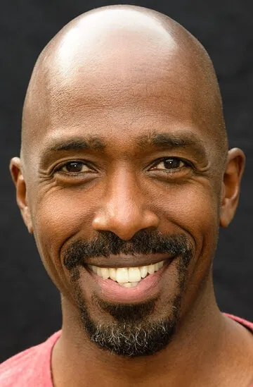 Фотография актёра Нтаре Мвине (Ntare Mwine)