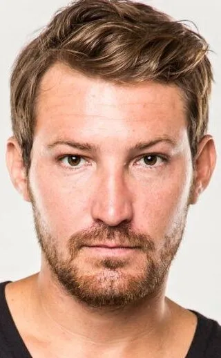 Фотография актёра Линдс Эдвардс