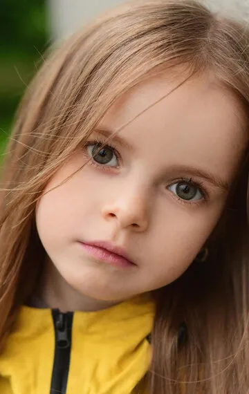 Фотография актёра Полина Айнутдинова