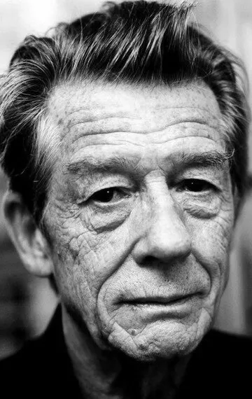 Фотография актёра Джон Хёрт (John Hurt)