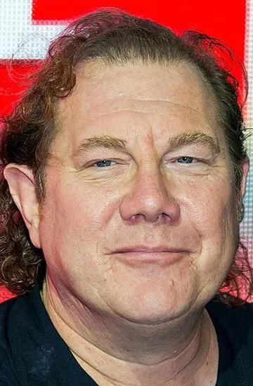 Фотография актёра Фред Таташиор (Fred Tatasciore)