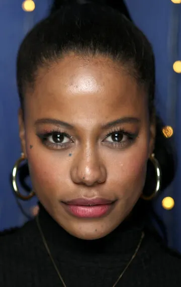 Фотография актёра Тейлор Пейдж